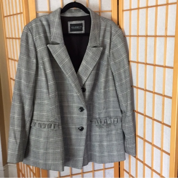 Eloquii double breasted ruffle detail blazer 22 - Picture 1 of 3